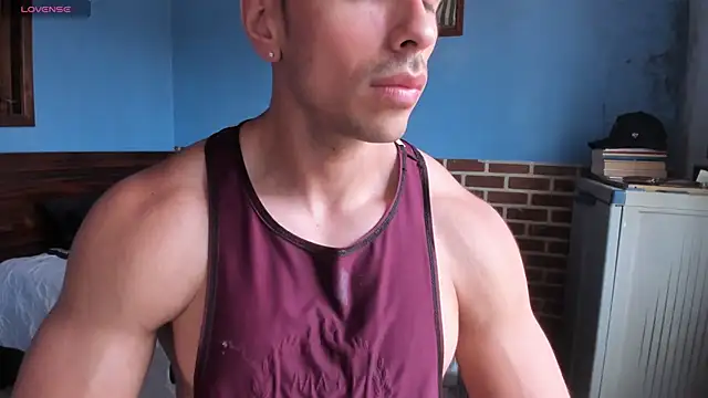 Snapshot of justinkarter chatting on 02.11.26 justinkarter online show from 02.11.26