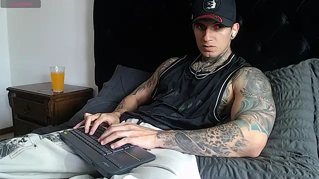 Shane Clay online show from 01.08.26