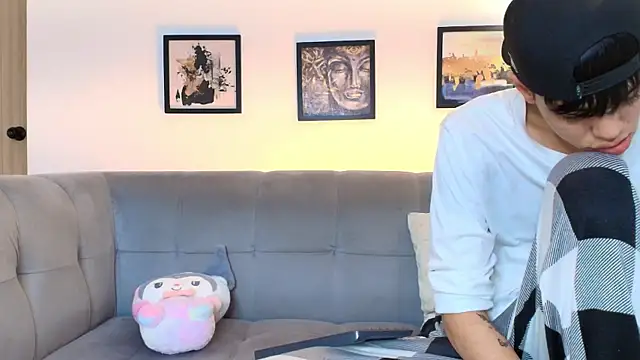 TWINKS FRIENDS online show from 04.15.26