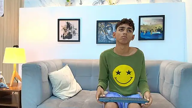 TWINKS FRIENDS online show from 06.02.26