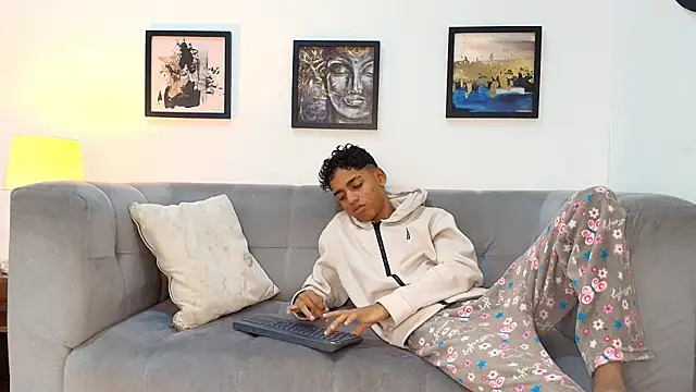 TWINKS FRIENDS online show from 06.03.26