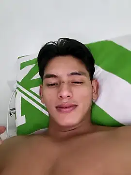 Snapshot of Hiroshi_Shen chatting on 10.03.25 Hiroshi Shen online show from 10.03.25