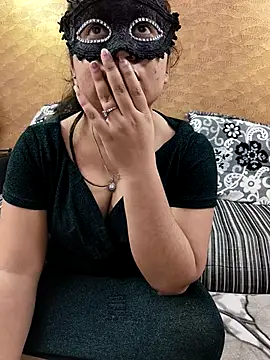 Iampriyaaa15 online show from 01.13.26