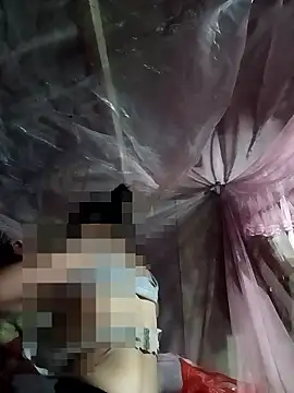 Snapshot of memeto_sexy chatting on 09.15.25 memeto sexy online show from 09.15.25