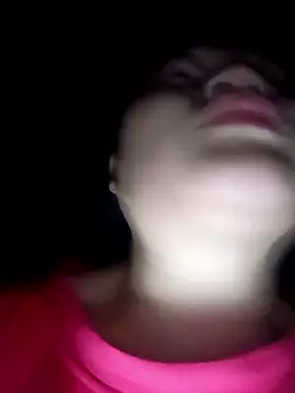 Snapshot of memeto_sexy chatting on 11.12.25 memeto sexy online show from 11.12.25