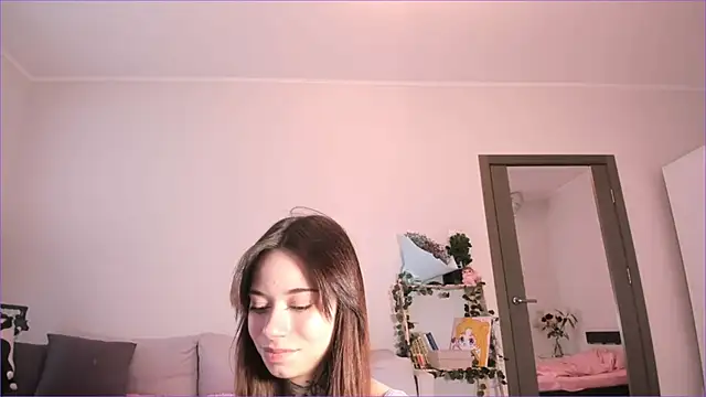 Snapshot of Passionate_Isabella chatting on 11.25.25 Passionate Isabella online show from 11.25.25