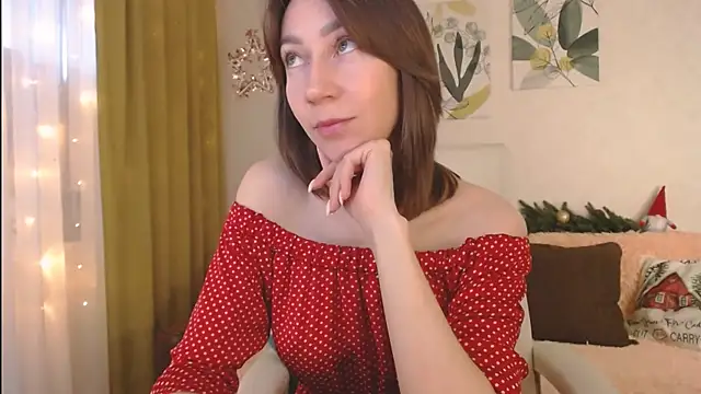 GoodGlamorGirl online show from 12.25.24