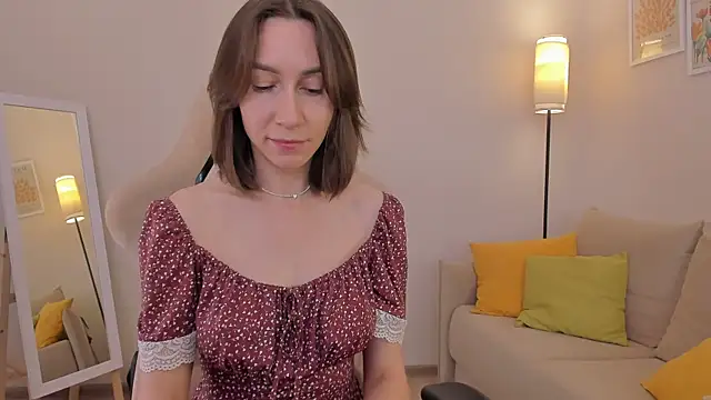 GoodGlamorGirl online show from 06.26.26