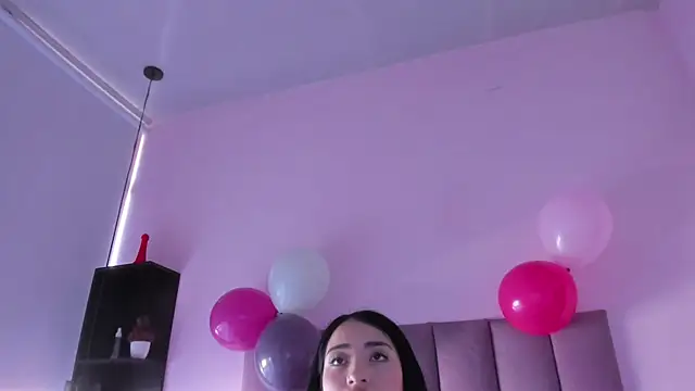 violet myerrs online show from 11.07.25