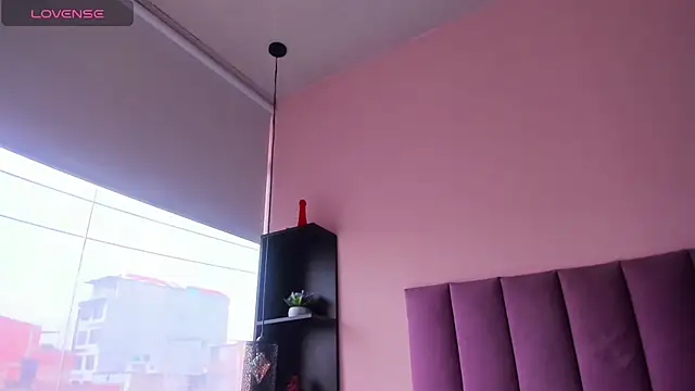 violet myerrs online show from 02.12.26