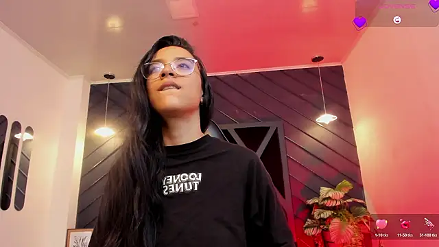 Snapshot of zoe_martins_ chatting on 02.02.26 zoe martins online show from 02.02.26