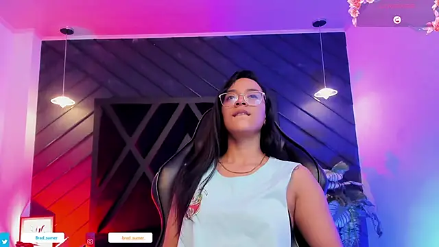 Snapshot of zoe_martins_ chatting on 02.04.26 zoe martins online show from 02.04.26