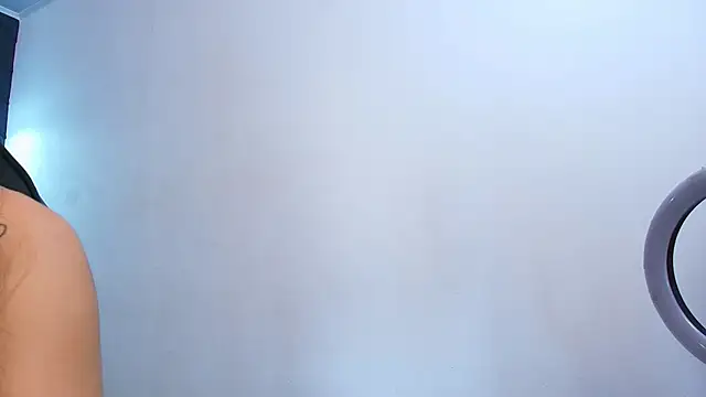 Snapshot of zoe_martins_ chatting on 02.23.26 zoe martins online show from 02.23.26