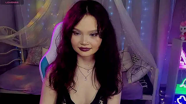 EmilyChaves online show from 05.03.26