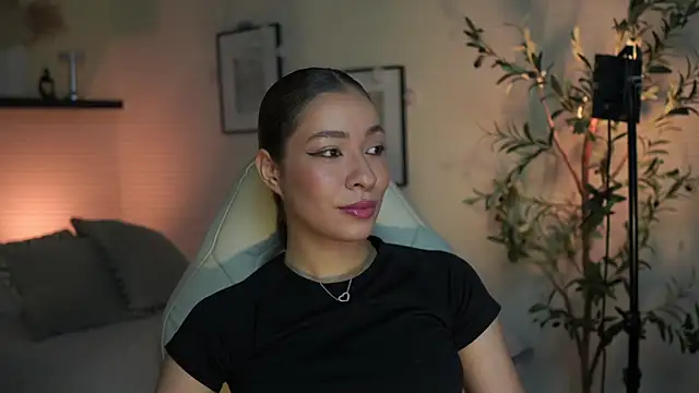 isabella-garcia- online show from 07.15.26