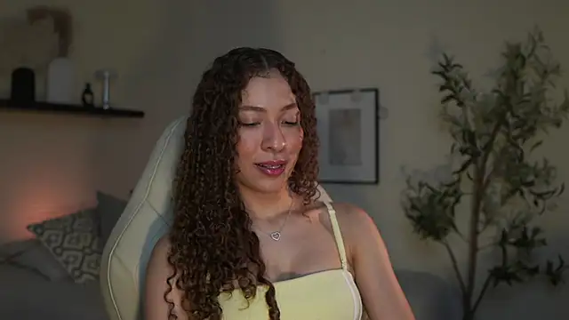 isabella-garcia- online show from 07.25.26