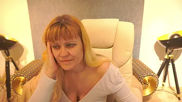 BellaLaPetit online show from 05.18.26