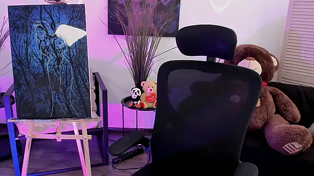 AuroraWrenfield online show from 03.16.26