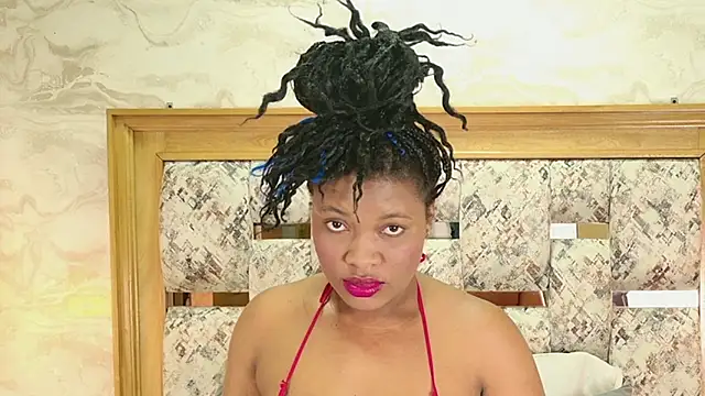 ZOLEY WATSON online show from 10.16.25