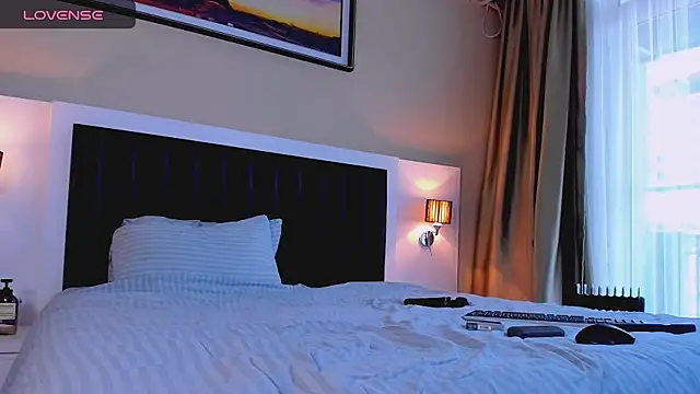 Snapshot of marrenaa chatting on 11.06.25 marrenaa online show from 11.06.25