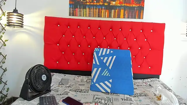 carolinacrus01 online show from 11.03.25