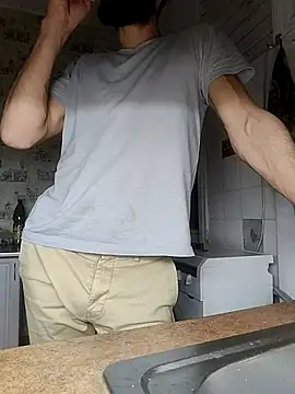 maikll989 online show from 12.14.25