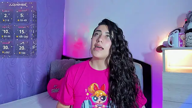 my aleja  online show from 02.14.26