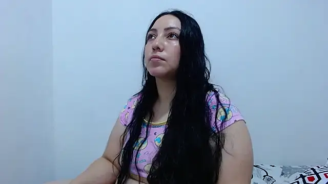 Snapshot of carolina_zabala_19 chatting on 02.13.26 carolina zabala 19 online show from 02.13.26