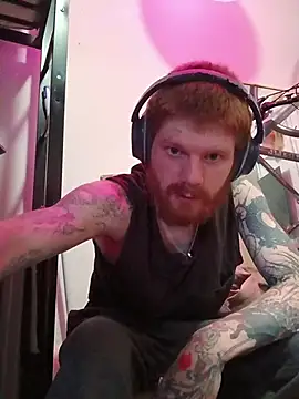 Snapshot of Magnetic127 chatting on 11.29.25 Magnetic127 online show from 11.29.25