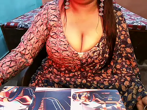 Snapshot of PREETI_BABY chatting on 04.19.26 PREETI BABY online show from 04.19.26