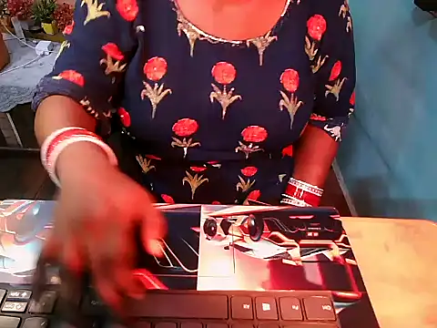 Snapshot of PREETI_BABY chatting on 07.03.26 PREETI BABY online show from 07.03.26