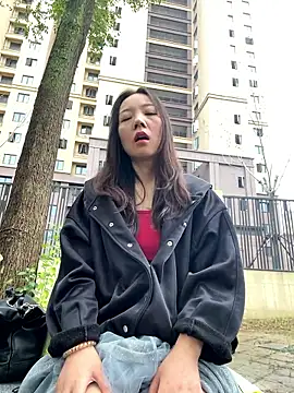 Snapshot of xinmeng-000 chatting on 10.05.25 xinmeng-000 online show from 10.05.25