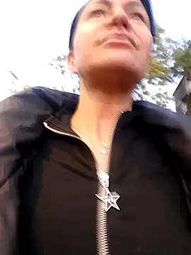 Arya Lexy online show from 10.28.25