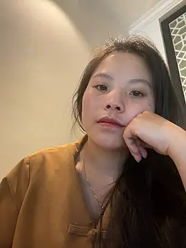 Snapshot of Bella_7777 chatting on 05.18.26 Bella 7777 online show from 05.18.26
