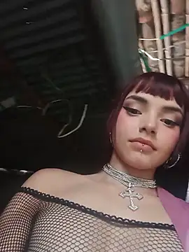 Mia Monroee online show from 06.02.26