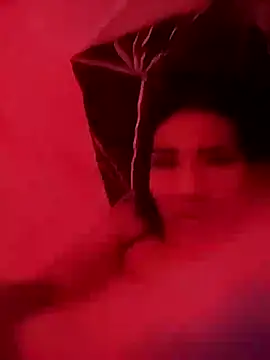 Snapshot of Kellye_hotTs chatting on 11.15.25 Kellye hotTs online show from 11.15.25