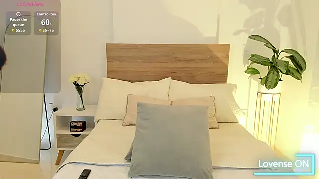 Lea Joness online show from 10.10.25