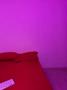 Mihadttraf online show from 09.15.25