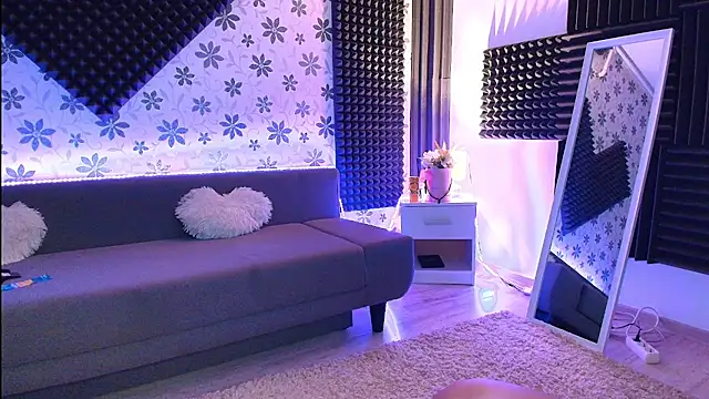 Snapshot of Mihadttraf chatting on 06.28.26 Mihadttraf online show from 06.28.26