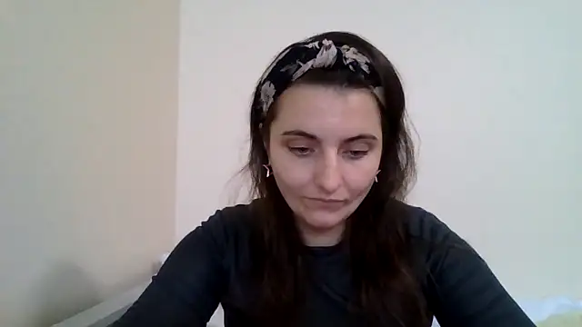 Snapshot of DInaraXRose chatting on 10.07.25 DInaraXRose online show from 10.07.25