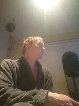 piercingpik online show from 04.20.26