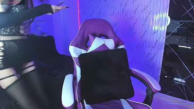 chloe jacksonn online show from 10.06.25