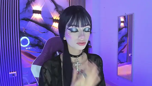 Snapshot of chloe_jacksonn chatting on 06.18.26 chloe jacksonn online show from 06.18.26