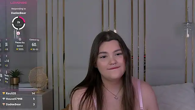 EmilyHyde online show from 10.09.25