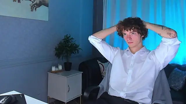 Snapshot of Tommy_Jamm chatting on 10.09.25 Tommy Jamm online show from 10.09.25