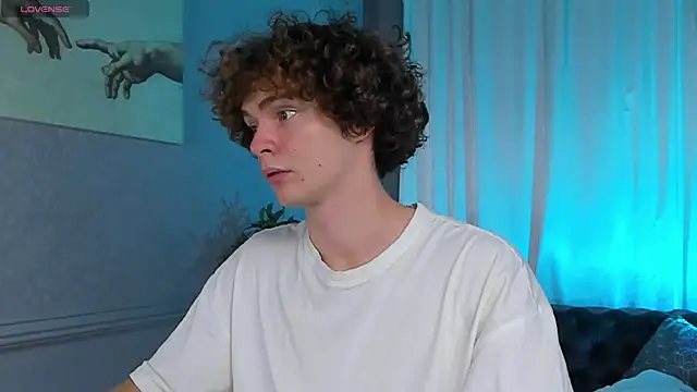 Snapshot of Tommy_Jamm chatting on 10.20.25 Tommy Jamm online show from 10.20.25