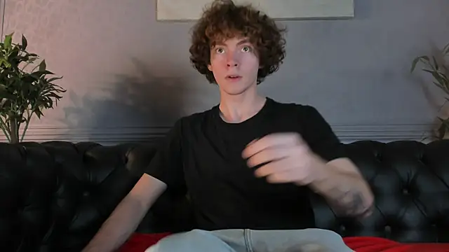 Snapshot of Tommy_Jamm chatting on 11.13.25 Tommy Jamm online show from 11.13.25