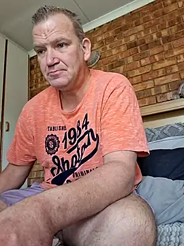 Snapshot of wallacelegend chatting on 11.06.25 wallacelegend online show from 11.06.25