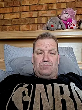 Snapshot of wallacelegend chatting on 11.27.25 wallacelegend online show from 11.27.25