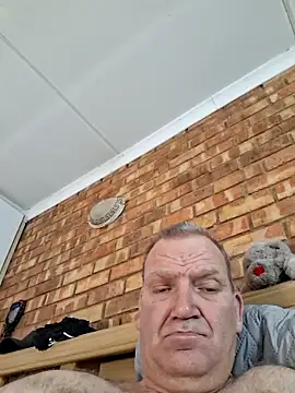 Snapshot of wallacelegend chatting on 02.26.26 wallacelegend online show from 02.26.26